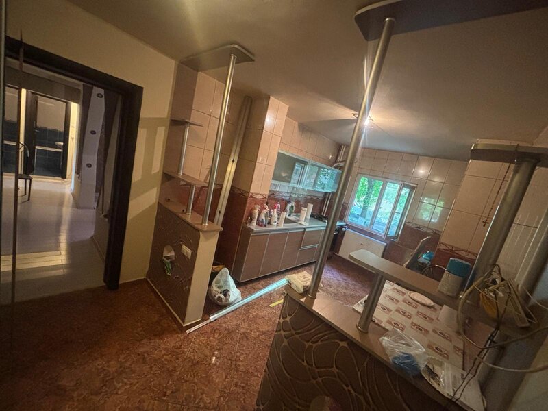 Drumul Taberei Comision 0% Cumparator! Apartament cu 3 camere