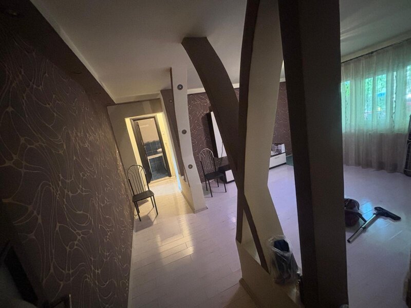 Drumul Taberei Comision 0% Cumparator! Apartament cu 3 camere